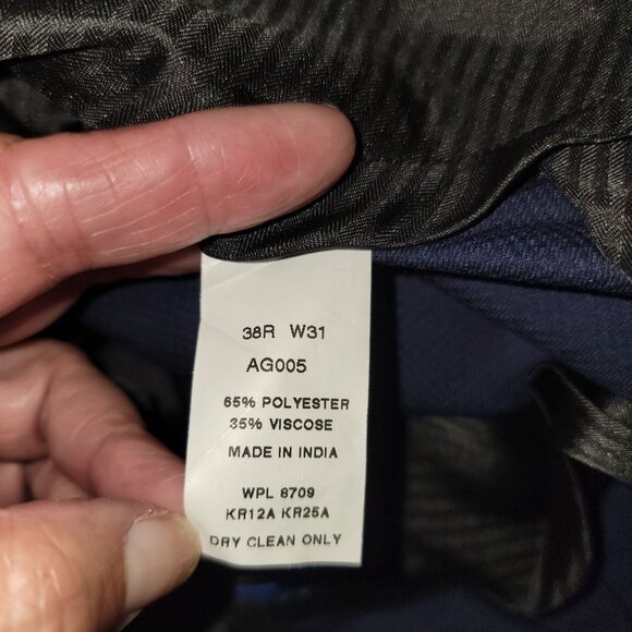 Kenneth Cole Reaction Mens's Navy Suit Jacket 38R 31W Slim Fit - Picture 12 of 16